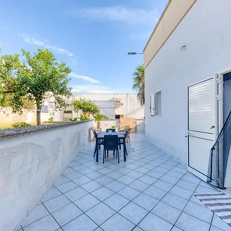 Mauricarol Residences *