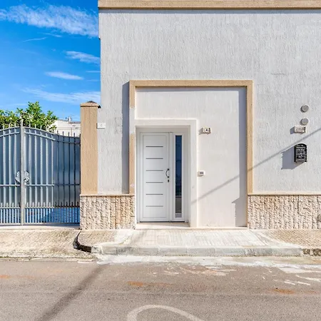 아파트 Mauricarol Residences *