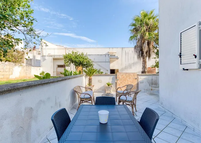 Mauricarol Residences 아쿠아리아 델 카포