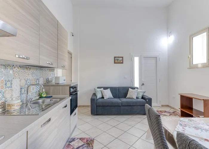 Mauricarol Residences Apartment